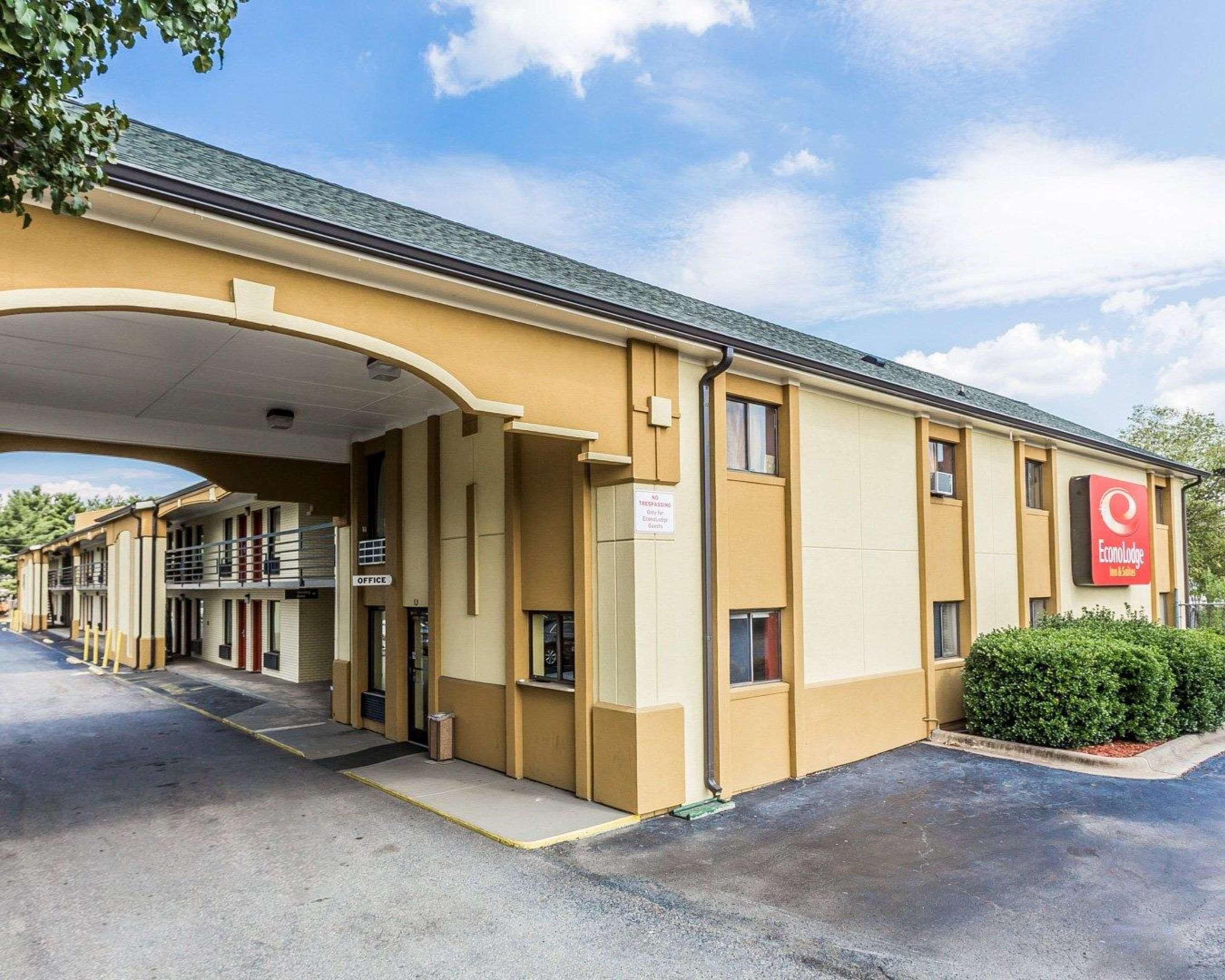 Hotel Econo & - Charlotte 2*