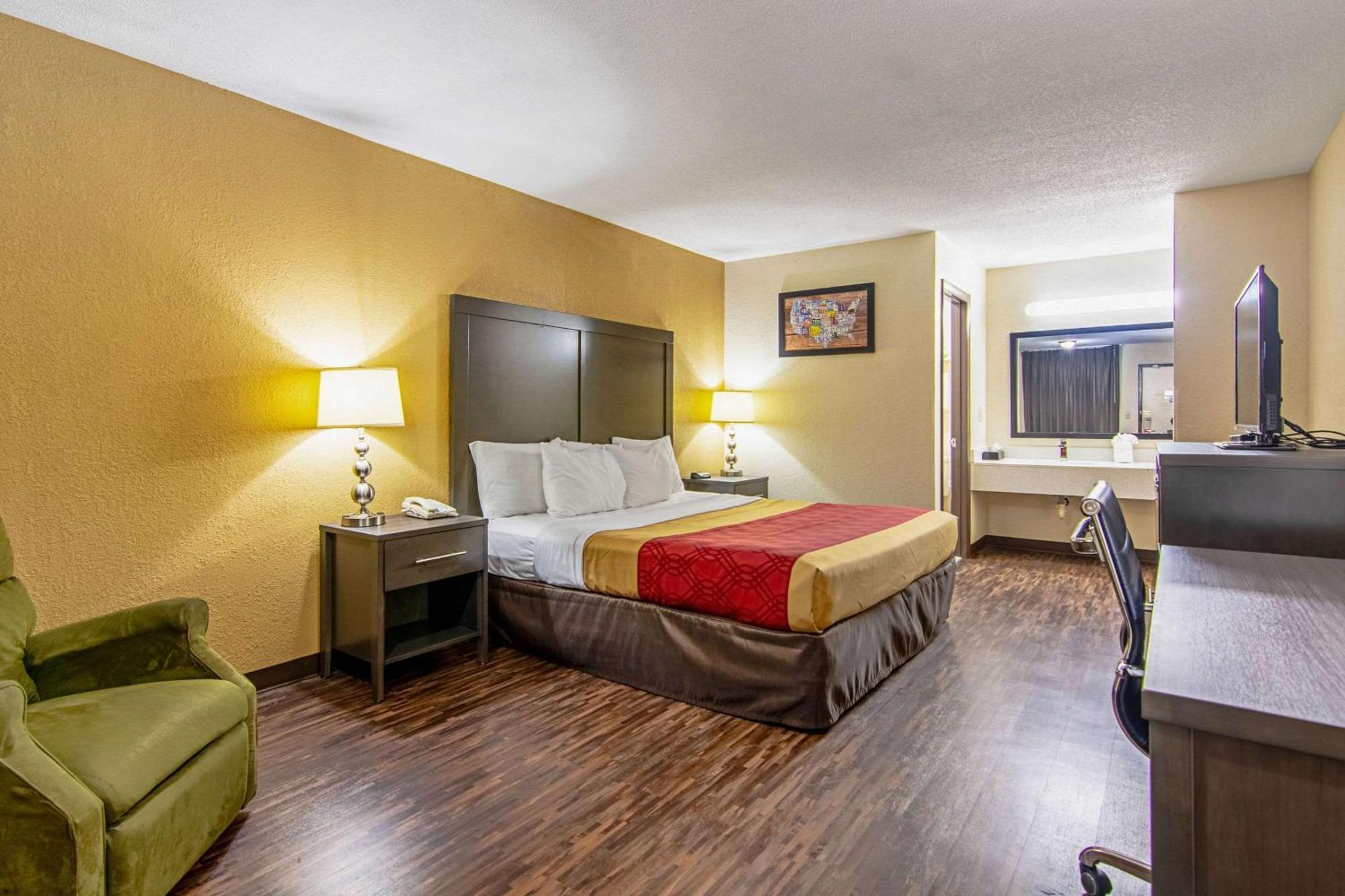 Econo & - Charlotte Hotel Matthews