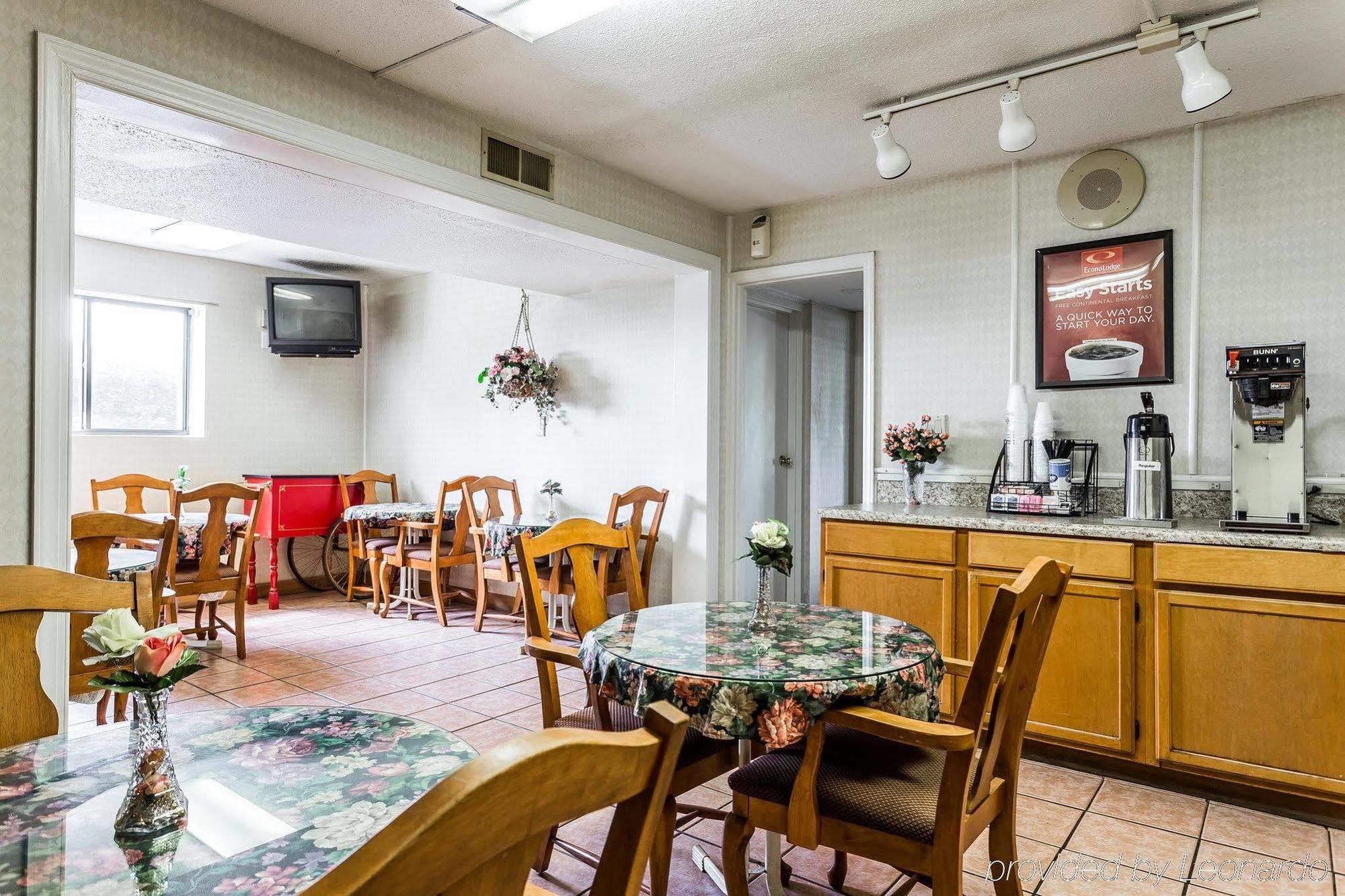 Econo & - Charlotte Hotel 2*